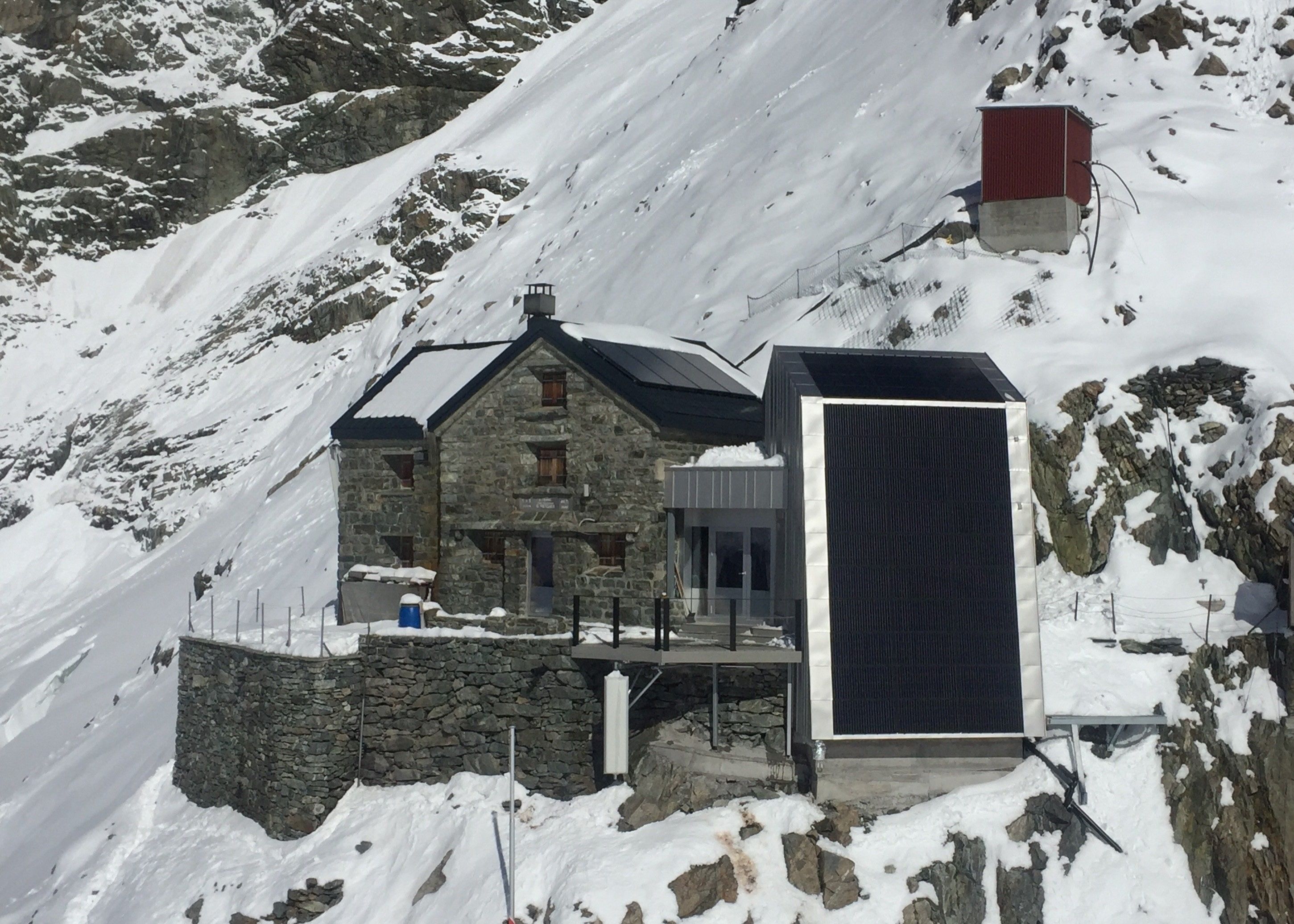 Cabane de la Dent Blanche CAS