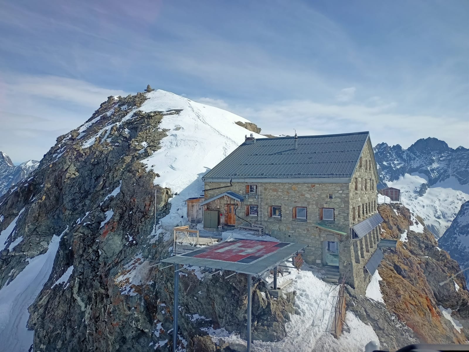 Cabane des Vignettes CAS